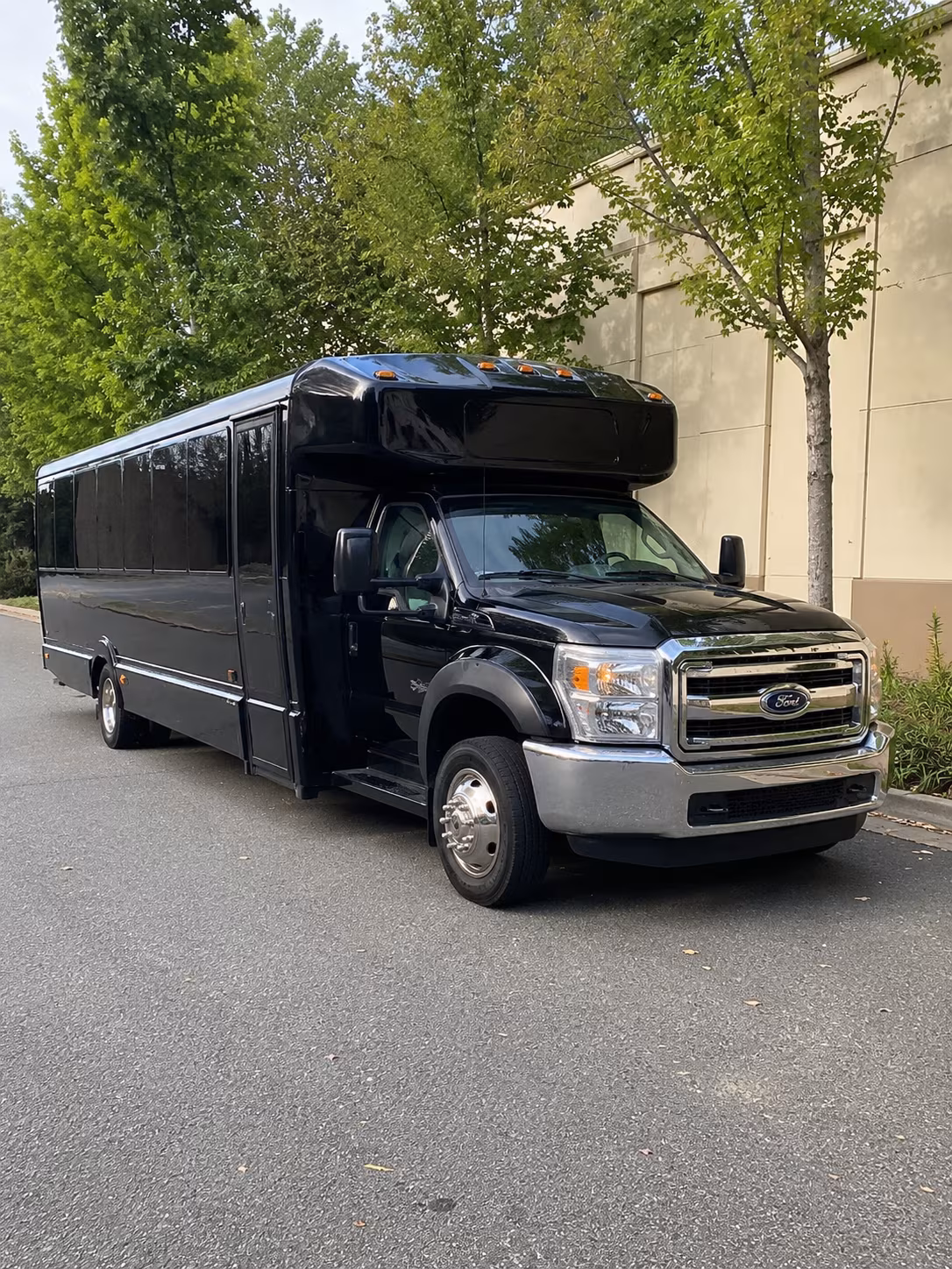 rochester corporate party bus rental