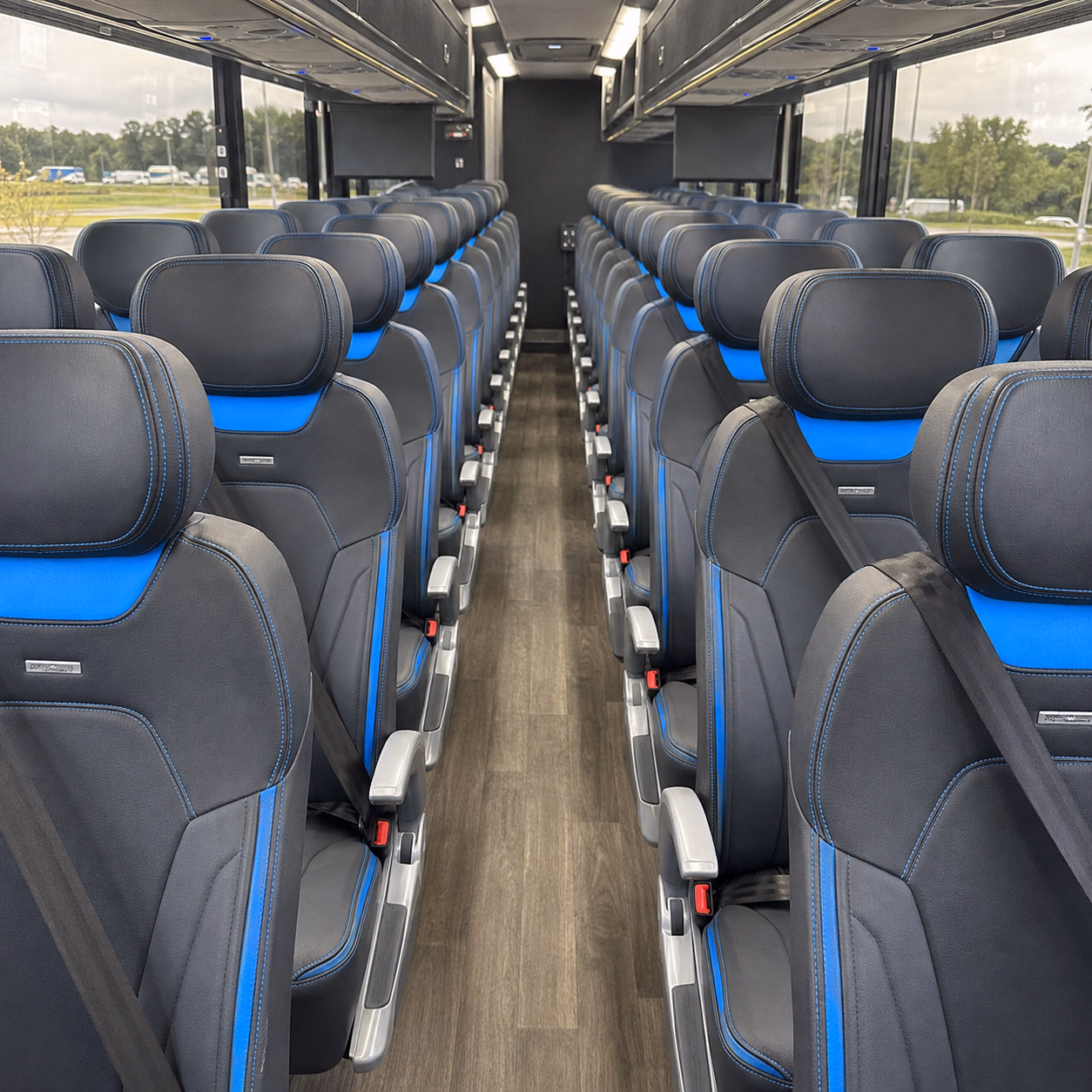 school buses for seneca park zoo and outdoor education trips